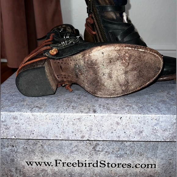 Freebird Crue Strappy Distressed Leather Boots Black Size 7 - Picture 7 of 7